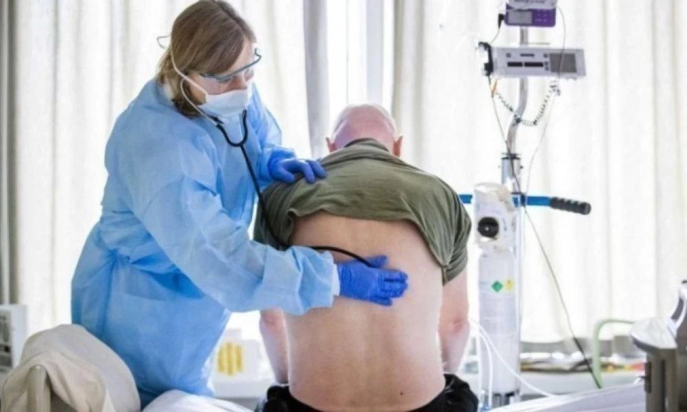 Κορονοϊός: Εκτοξεύτηκαν τα κρούσματα την τελευταία εβδομάδα στη χώρα μας